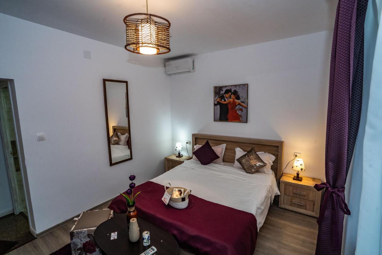 Casa Del Flor Costinesti Hotel Ngoại thất bức ảnh