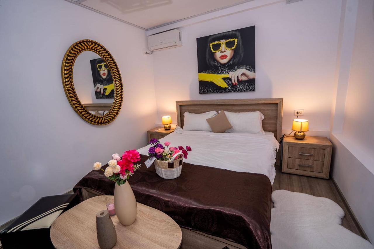 Casa Del Flor Costinesti Hotel Ngoại thất bức ảnh