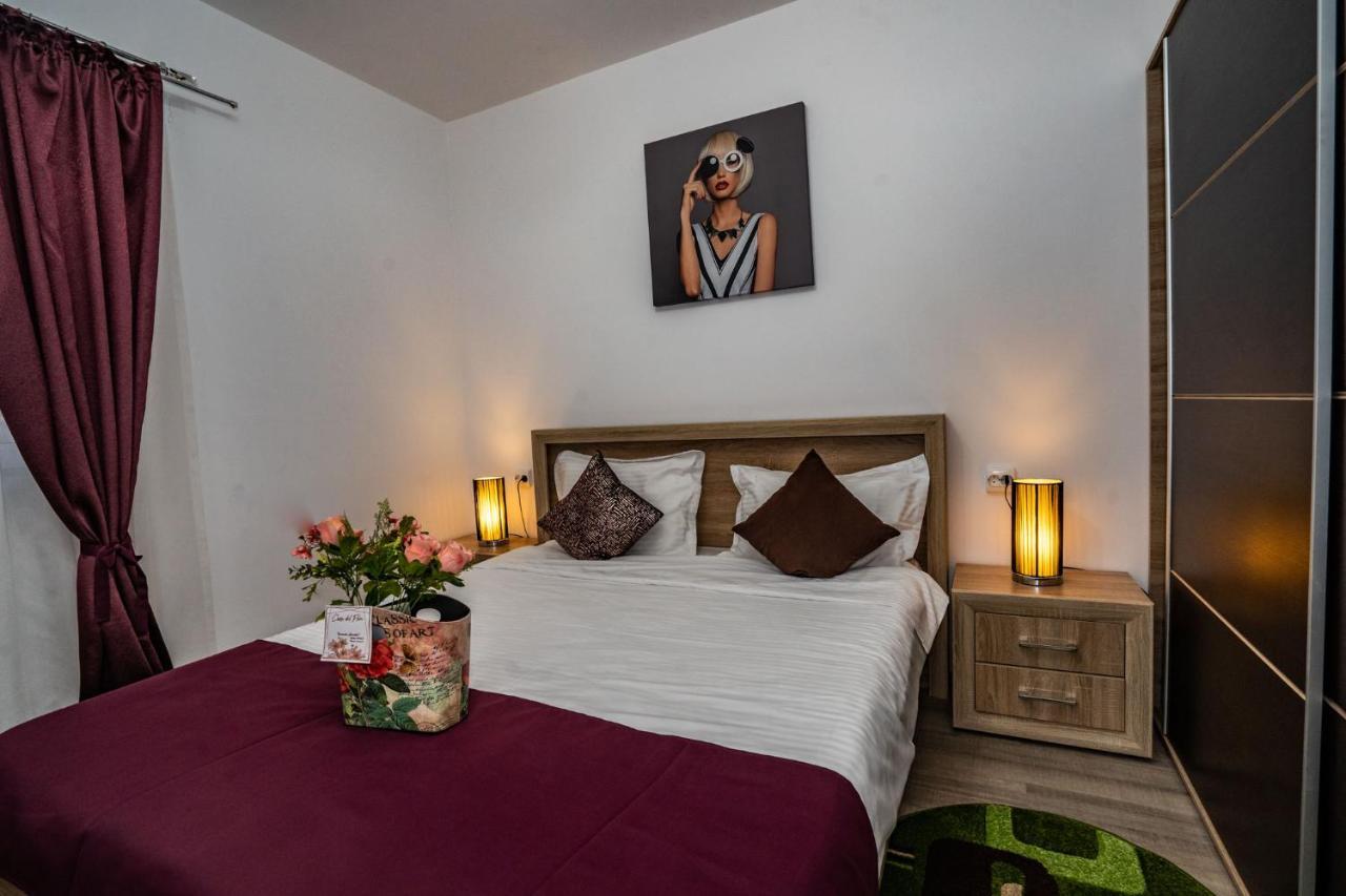 Casa Del Flor Costinesti Hotel Ngoại thất bức ảnh