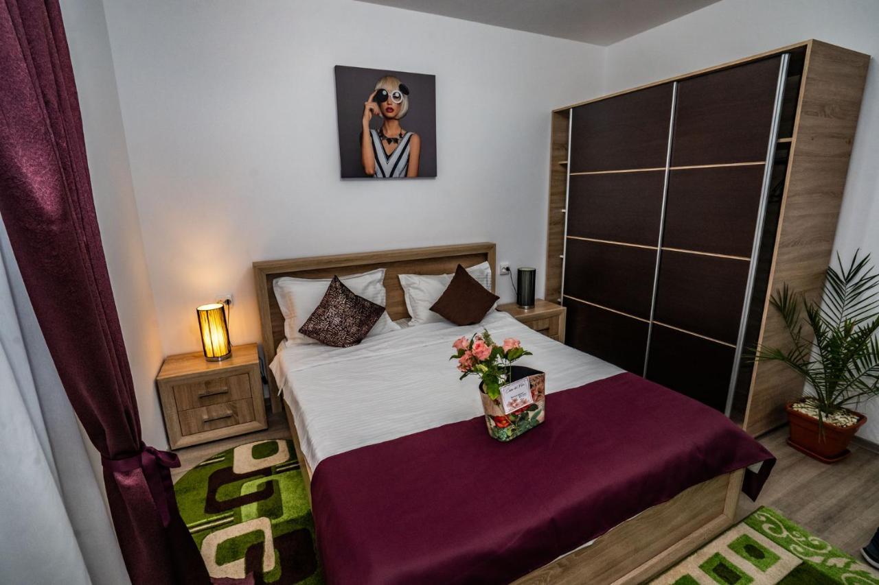 Casa Del Flor Costinesti Hotel Ngoại thất bức ảnh