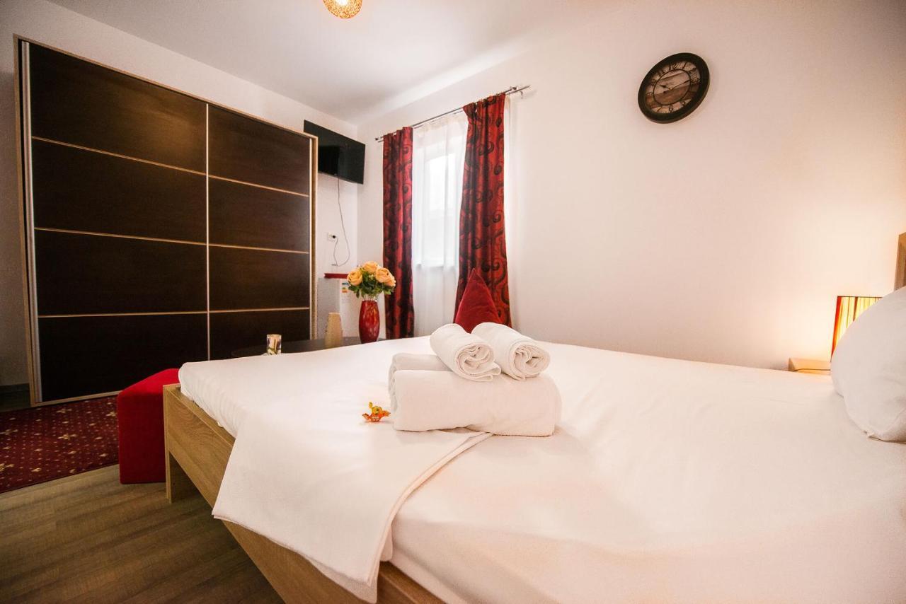 Casa Del Flor Costinesti Hotel Ngoại thất bức ảnh