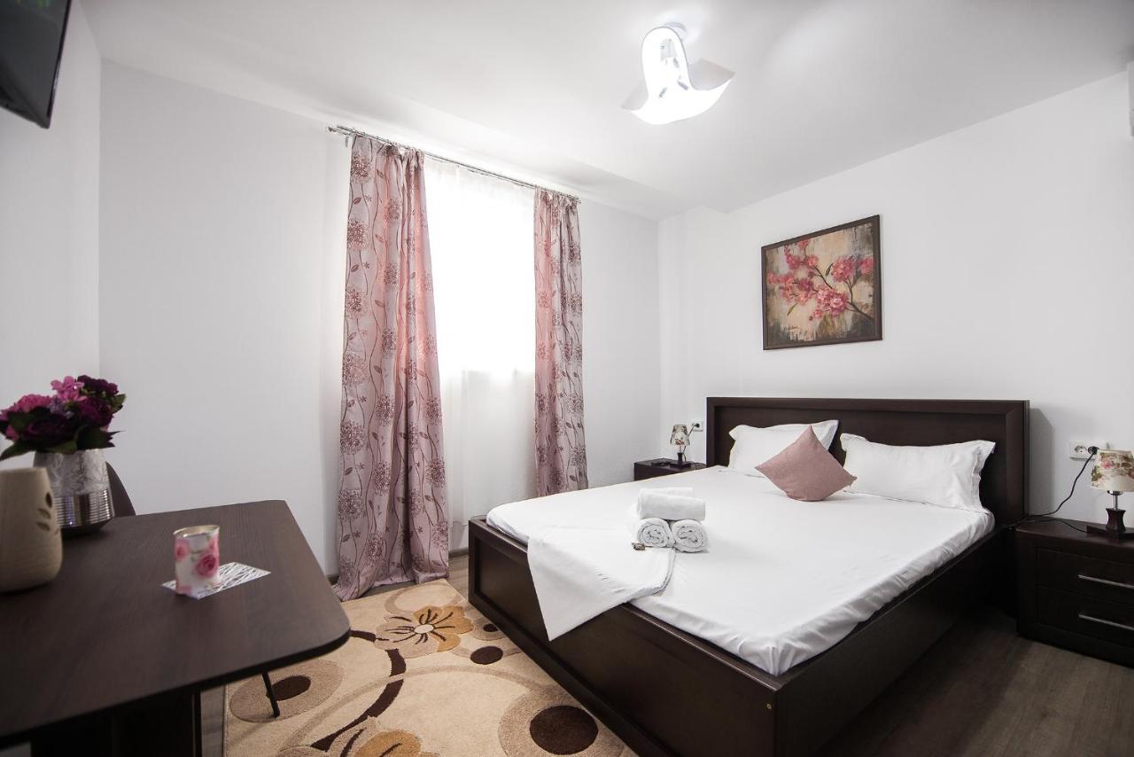 Casa Del Flor Costinesti Hotel Ngoại thất bức ảnh